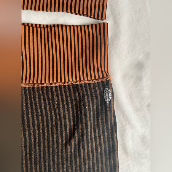 Free People FP Movement Stripe Mix SET (size L/XL) - Picture 9 of 16